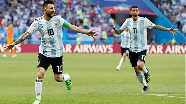 berak ere argentinan jokatzen du