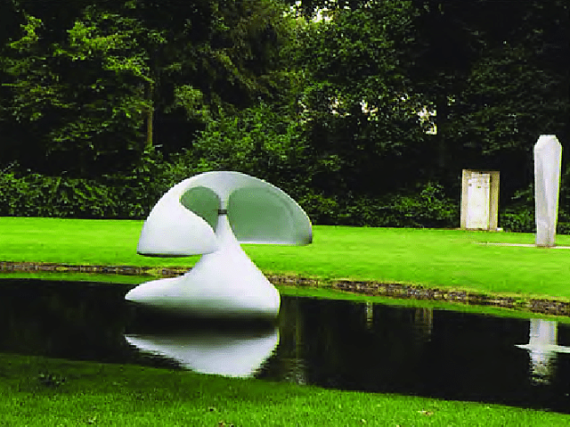 Sculpture flottante 'Otterlo"