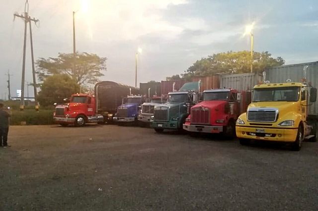 Por bloqueo en vía Panamericana, camioneros han perdido $1.330 millones