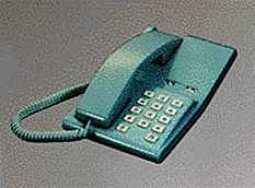 Teléfonos con pulsadores y digitales 1980