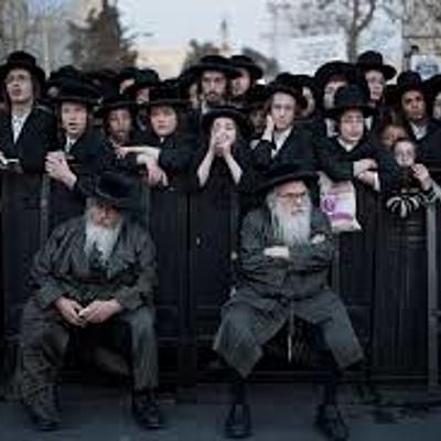 Timeline: PERSECUCIÓN