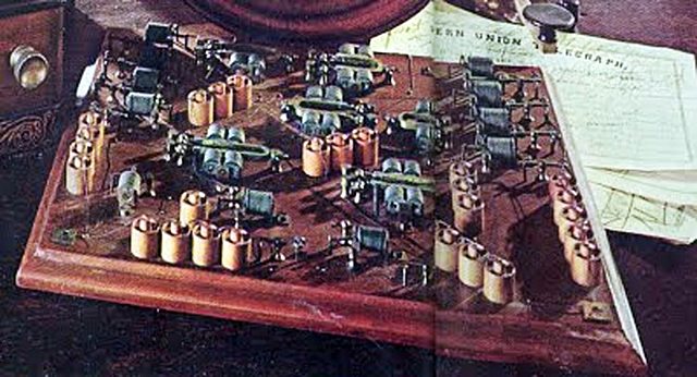 También invento el telégrafo cuadruplex