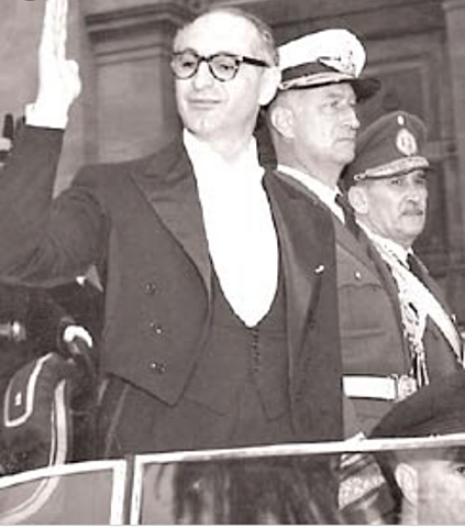 Frondizi llega al poder