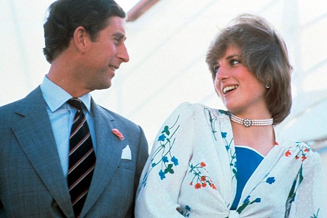 Prince Charles marries Diana