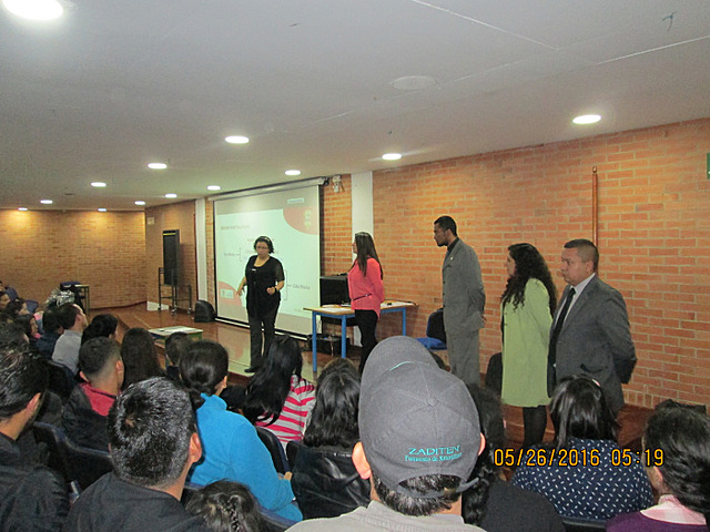 Socialización del programa a los padres de familia