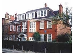 A.Freud estableció la clínica Hampstead