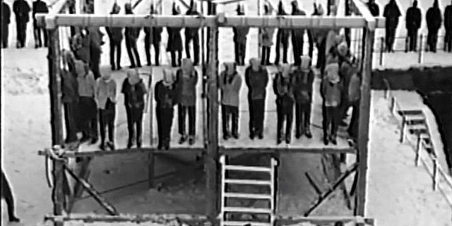 Lincoln hangs Indians