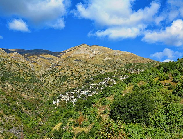 Κατάκτηση από τους Τούρκους.