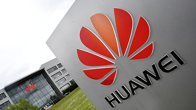 Huawei queda fuera