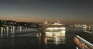 Laura P. y Fritz emigran a Estados Unidos de América