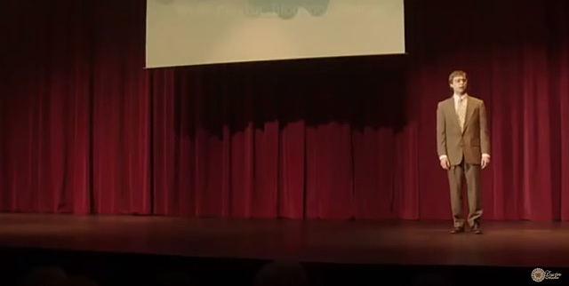 Bill Gates muestra su proximo producto