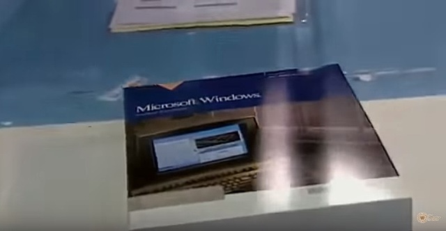 Microsoft DOS se convirtio en el sistema operativo estandar