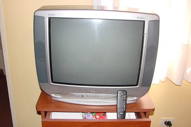 Televisión en el modelo RCA 21