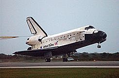 EEUU lanza el transbordador Discovery a la ISS