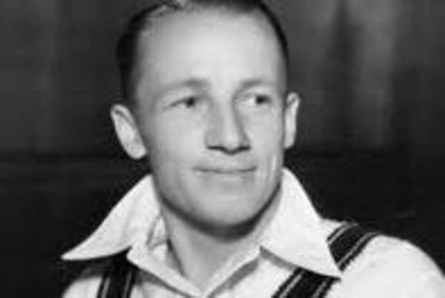 bradman scores huge