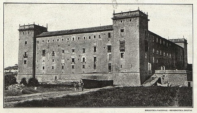 Primeras Instituciones Psiquiátricas