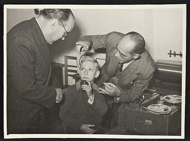 Primeros intentos educativos a personas con Discapacidad.