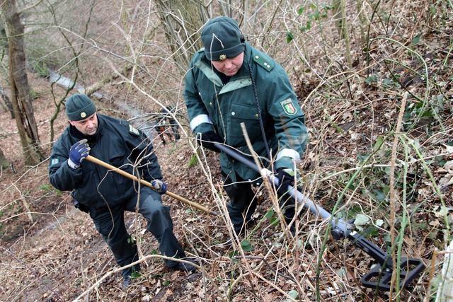 Suche nach der Tatwaffe