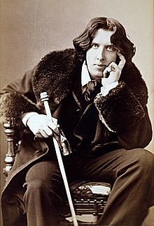 nasce Oscar Wilde
