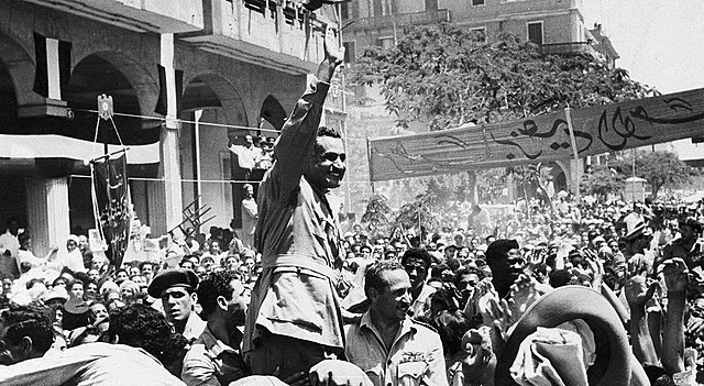 NACIONALZACIÓN DEL CANAL DE SUEZ