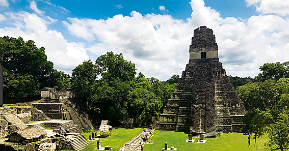 The southern cities of the Mayan culture begin to collapse.