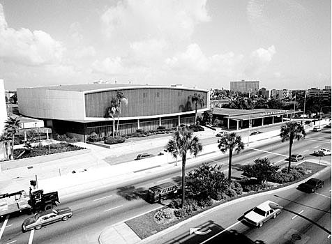 1st USF Basketball Game