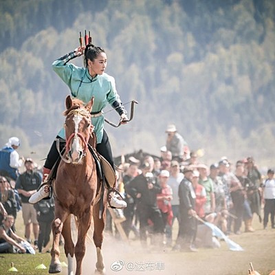 Timeline: Las mujeres en su tiempo