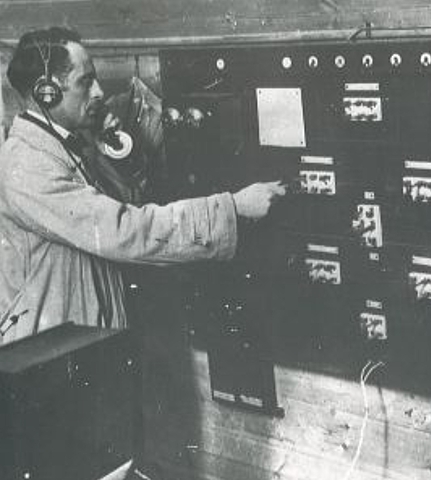 Primera emissió de Catalunya Ràdio.