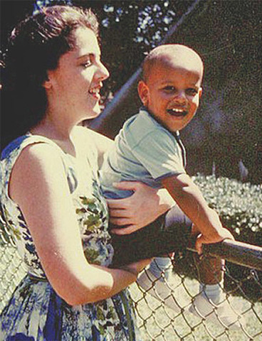 Barack's Father Comes to Visit