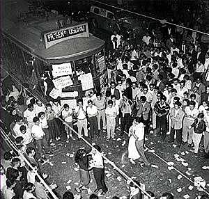 Termina a Revolta de Vintém no Rio De Janeiro