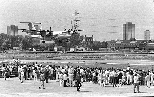 First airport in London