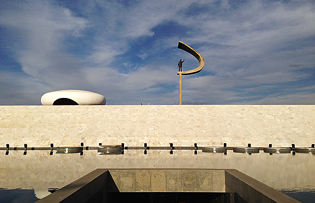 A inauguração do memorial jk 1981