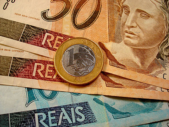 Lançada uma nova moeda o Real