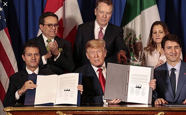 The US, Canada and Mexico reach a new trade deal - the United States-Mexico-Canada Agreement (USMCA) - to replace the North American Free Trade Agreement (Nafta).