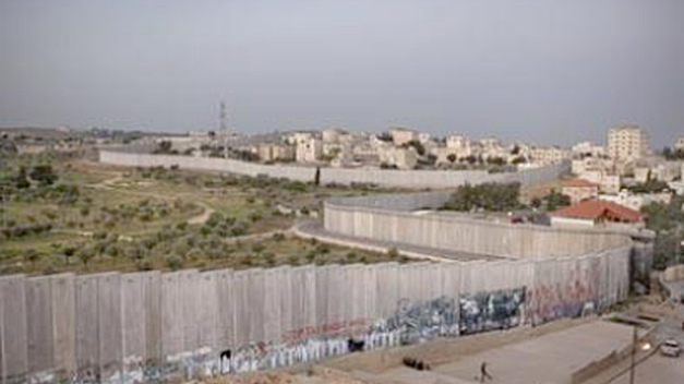 Construccion del Muro de la Venguenza