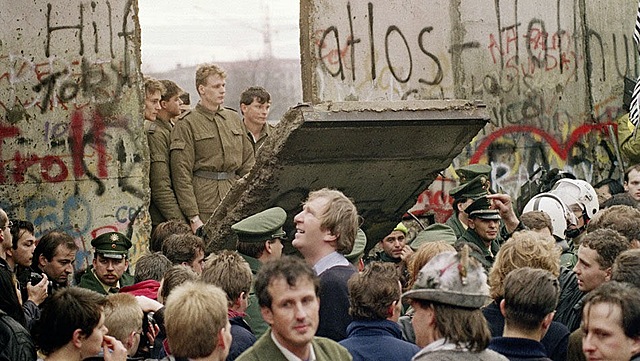 Destruccion del Muro de la Verguenza