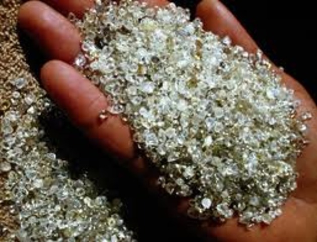 Diamonds are found in Minas Gerais