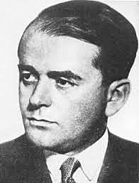 Nace Albert Speer en Mannheim, Alemania