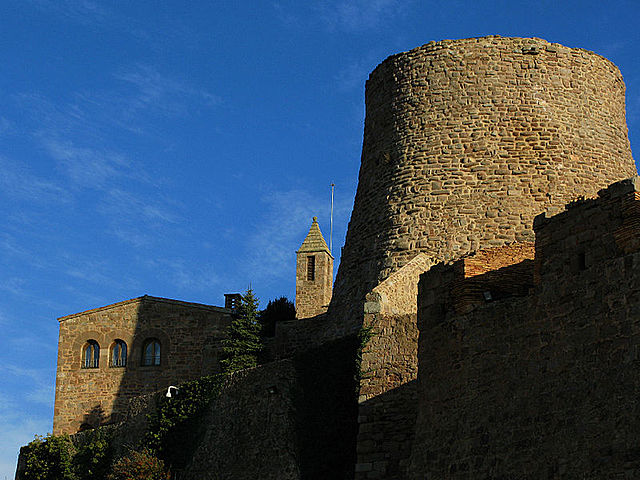 Construcció de la torre de la minyona