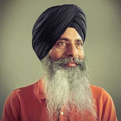 turbans can be worn with RCMP uniform