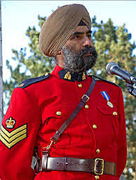Supreme Court determines that turbans can be worn with the RCMP uniform