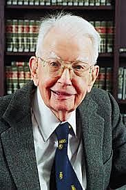 Ronald Coase (1910 - 2013). Premio Nobel 1991
