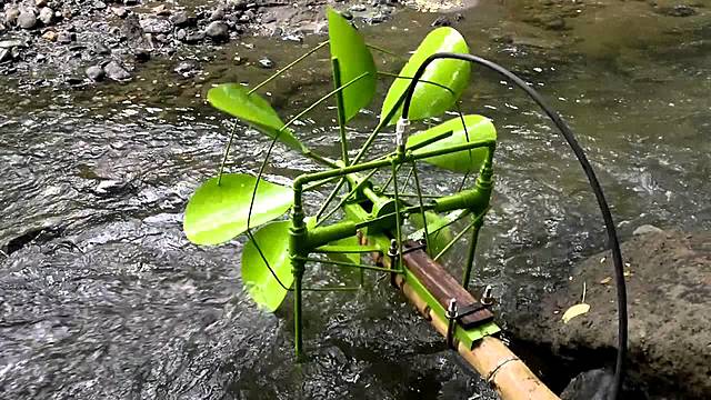 las ruedas en los rios y arroyos