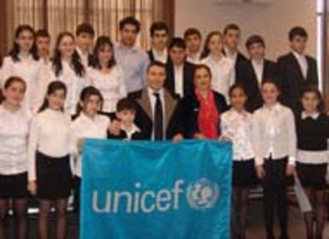 UNICEF Goodwill Ambassador Maestro Vengerov announces start of the "Every child needs a family" campaign in Armenia