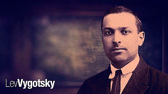 LED VIGOSTKY - CONSTRUCTIVISTA / 1896 -1934