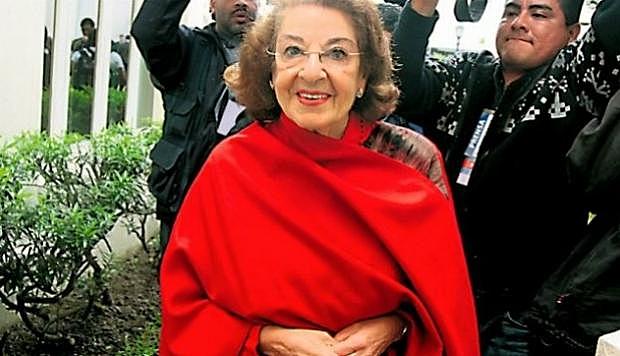 Denuncia a Eva Fernenburg