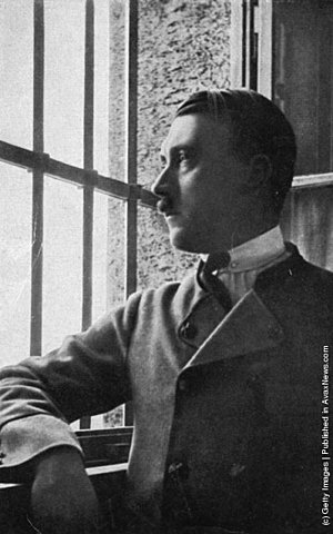 Hitler é condenado pelo 'Putsch' de Munique.