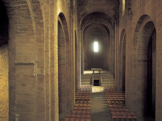 contruccio de l'iglesia de sant vicenç