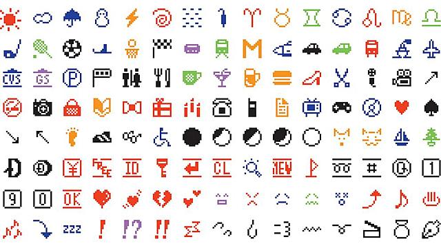 Se hace uso de los Emoticonos.