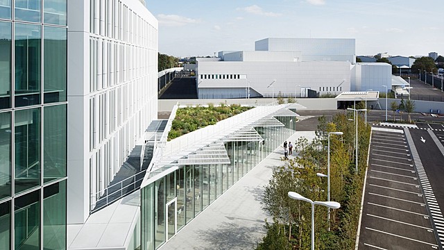 Bank architecture and design